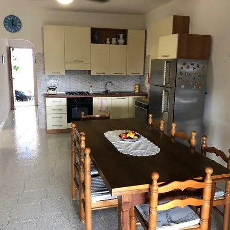 La Terrazza Di Carmen E Fausto Apartment *