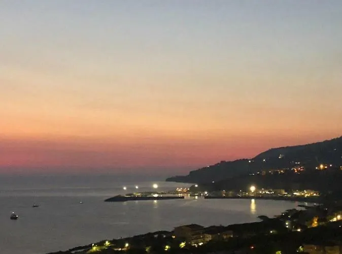 公寓 La Terrazza Di Carmen E Fausto